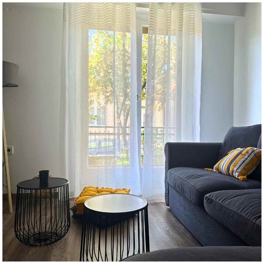 Memories Apartments Μονοκατοικία Στο Καρπενήσι Екстер'єр фото